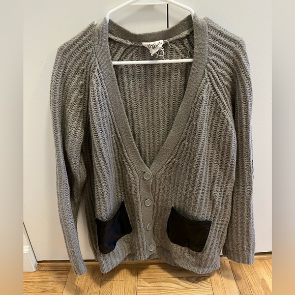 Olive & Oak Sweaters - Olive & Oak Gray Cardigan Sweater with Black Leather Accents